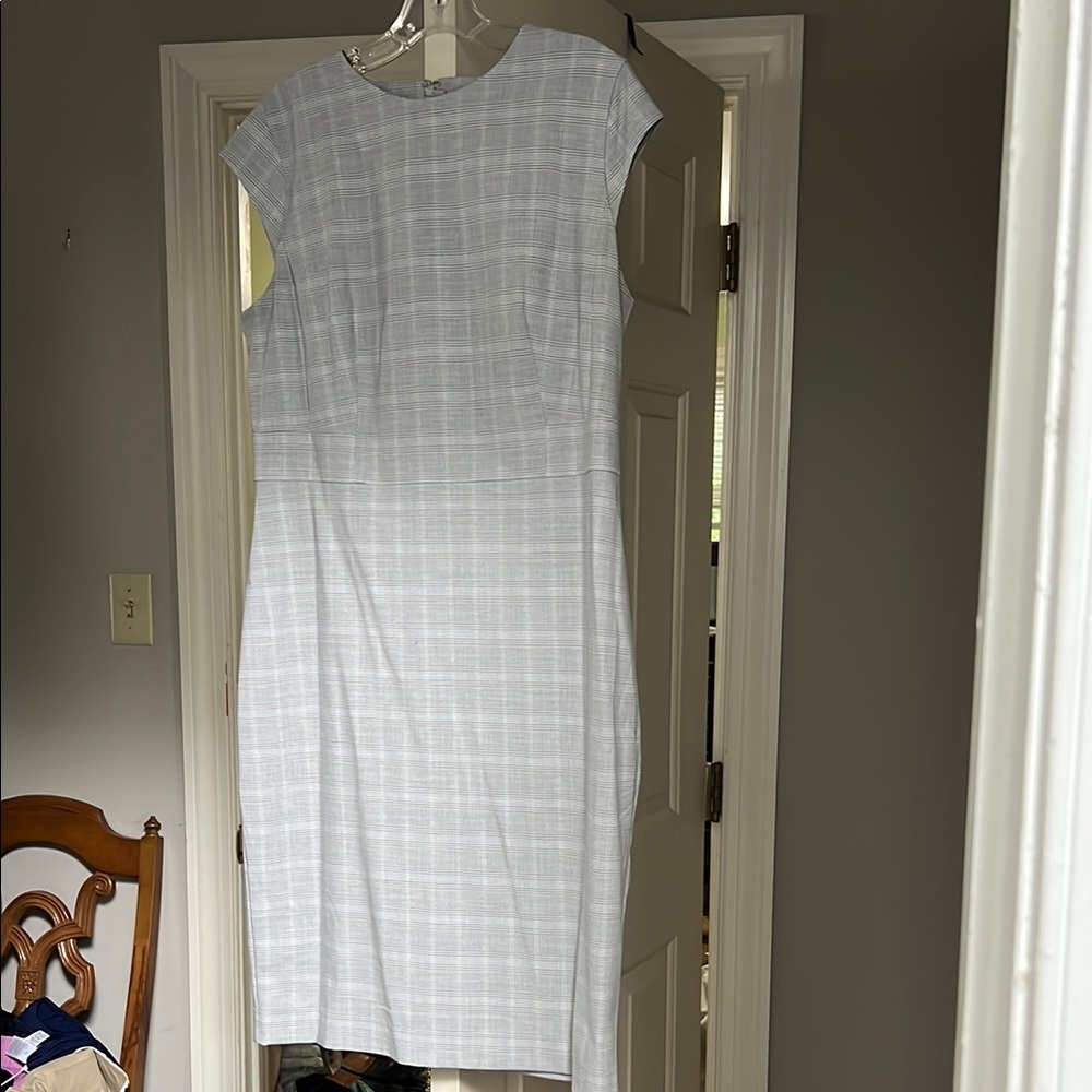Elegant Gray Plaid Dress